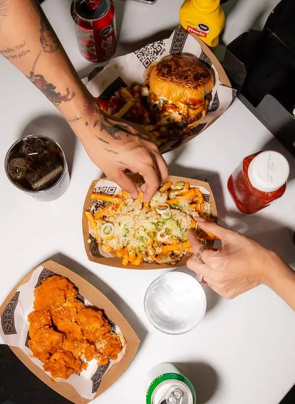 Contenido gastronómico y hotelero producido por Tres Amigos Studio 9